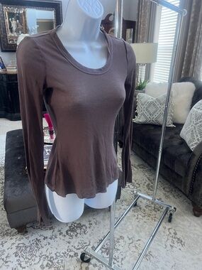 SKIMS sheer cotton long sleeves T-shirt